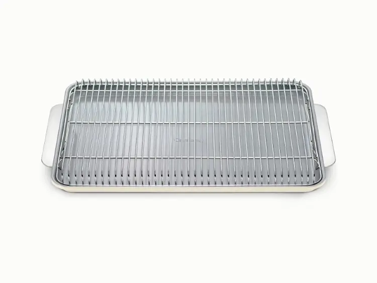 https://images.ctfassets.net/vitsw3itv0qj/4yiPm4PfaDx12ekiBqyCM4/25732acac31baf01d3193f855f91c9a4/Baking_Cooling_Duo_-_Cream_-_Hero.jpg?q=75