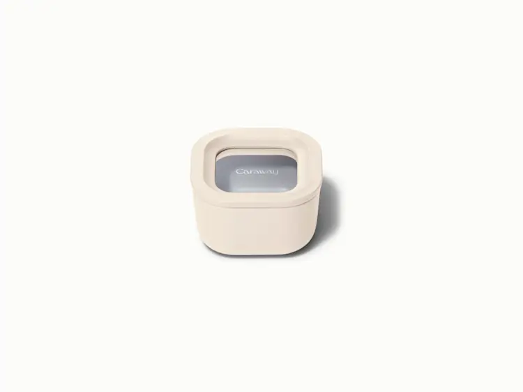 https://images.ctfassets.net/vitsw3itv0qj/5MBKZjOioUr7guvG7I7FA9/db480ee9e9d6aa5ce541571a7770b081/Mini_Square_Container_-_Cream_-_Hero.jpg?q=75