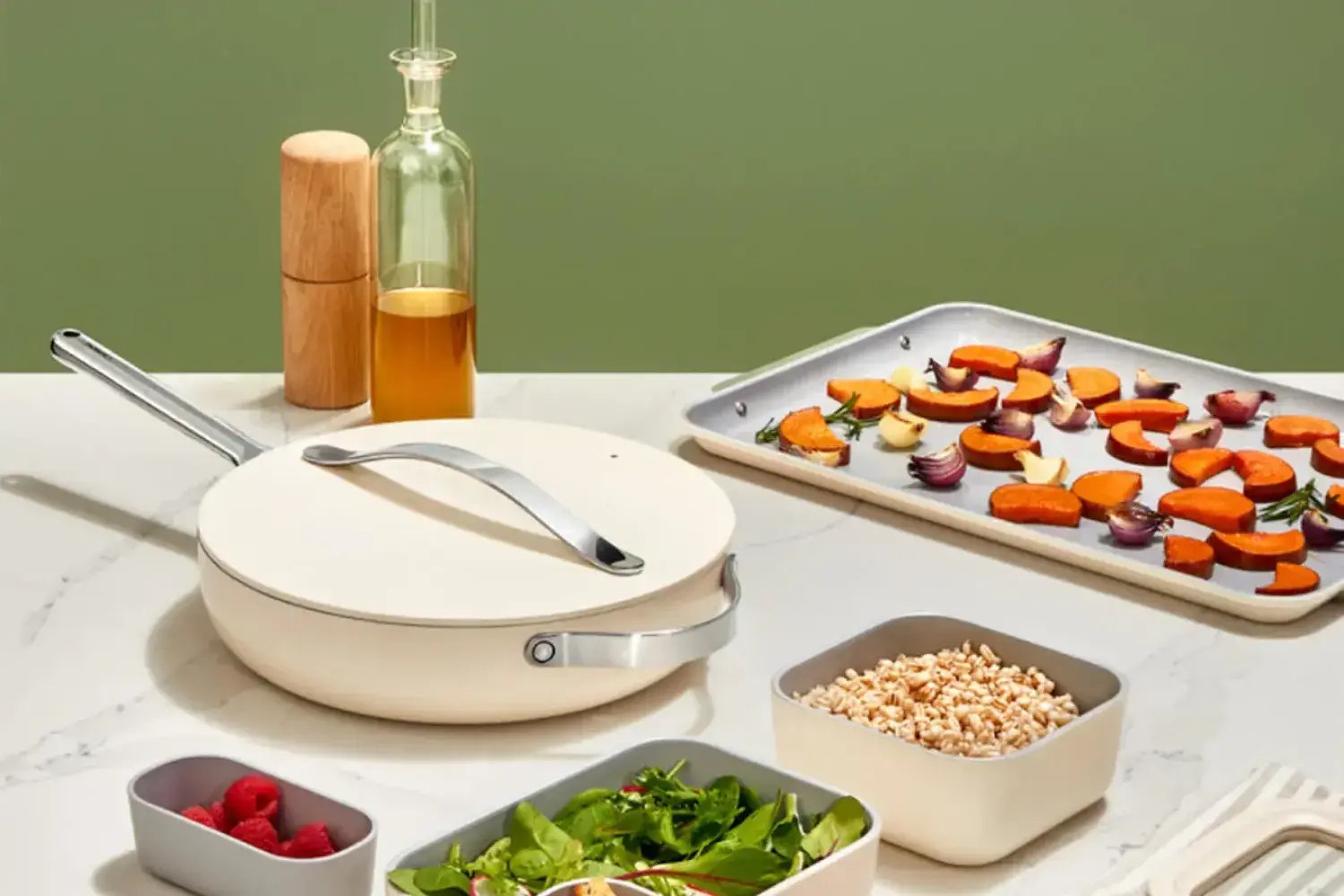 How To Cook With Ceramic Pans