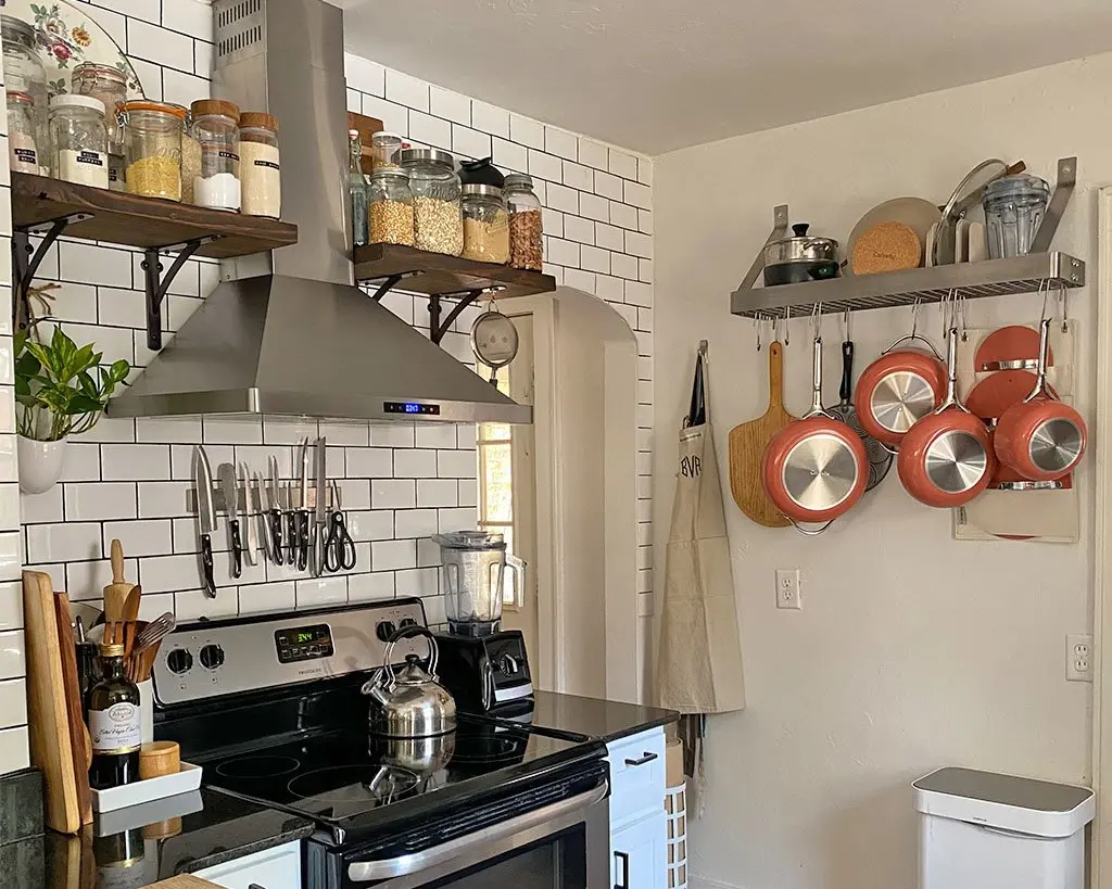 Ceramic Cookware Set - Perracotta - Hanging