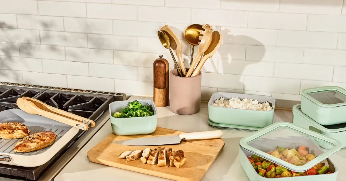 Utensil Set - with Food Storage - Presentation
