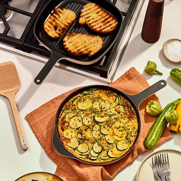 Cast Iron Pans - Cookware Collection