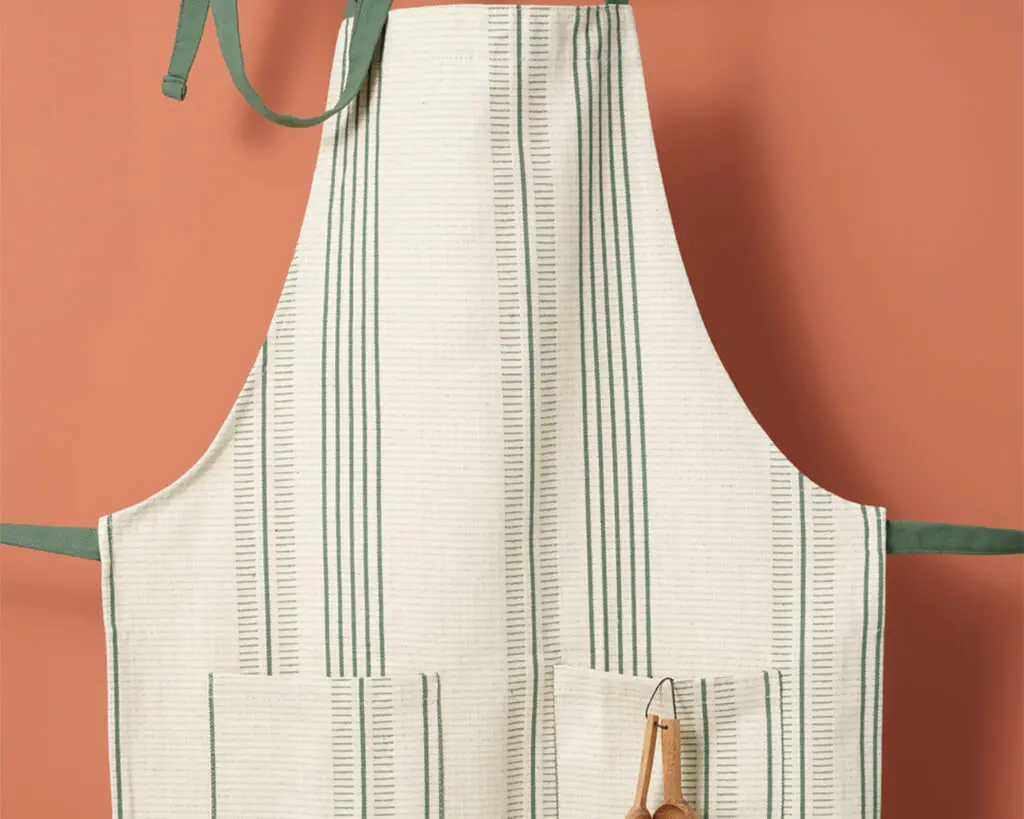 Linen Apron - Cream - perracotta background