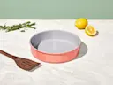 Circle Pan - Perracotta - Lifestyle