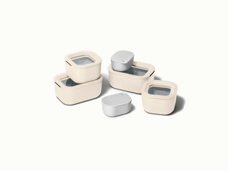 https://images.ctfassets.net/vitsw3itv0qj/6d5nZmt8t4GRTGJRPMzKds/d9679e6447bbedd7229d3ab801d3e40e/Mini_Food_Storage_Set_-_Cream_-_Hero.jpg?q=75