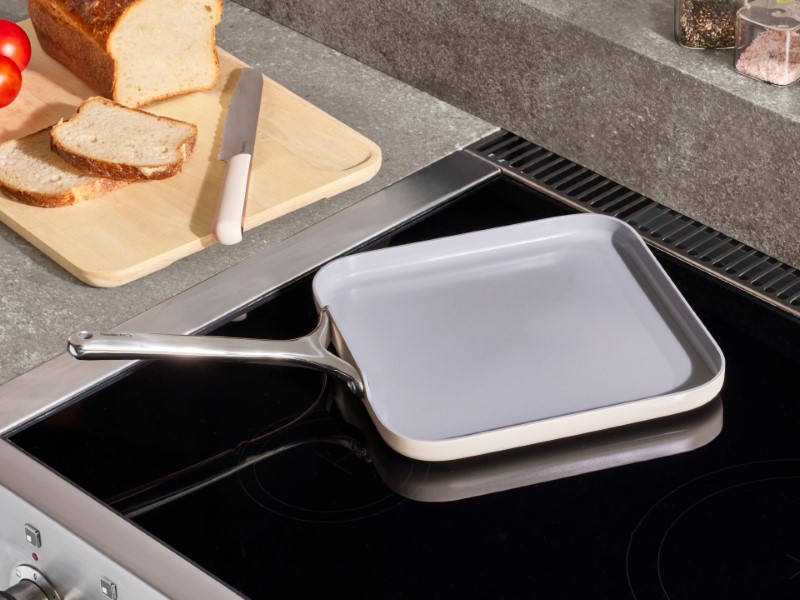 Square Griddle Pan - Cream - Induction Stovetop Sliced Bread