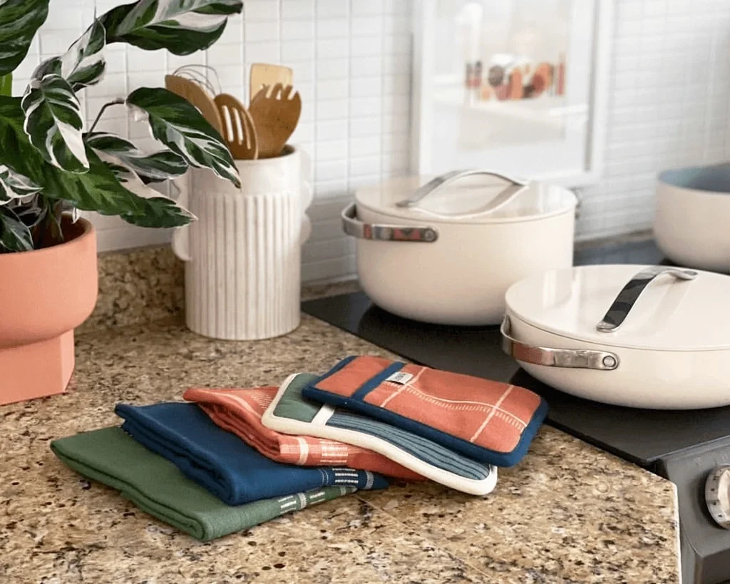 Pot Holders and Linens - Ceramic Cookware - Cream