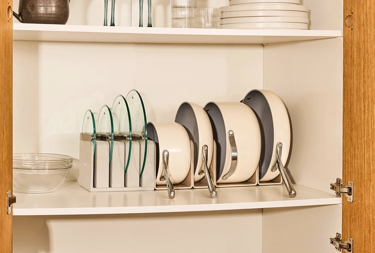 Lid Organizer - In Cupboard with Cream Cookware Set