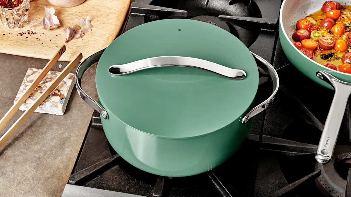 Ceramic DUtch Oven - Sage - Blog Presentation