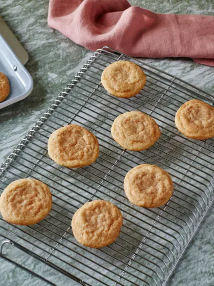 Bakeware - Stainless Steel Cooling Rack - Hover