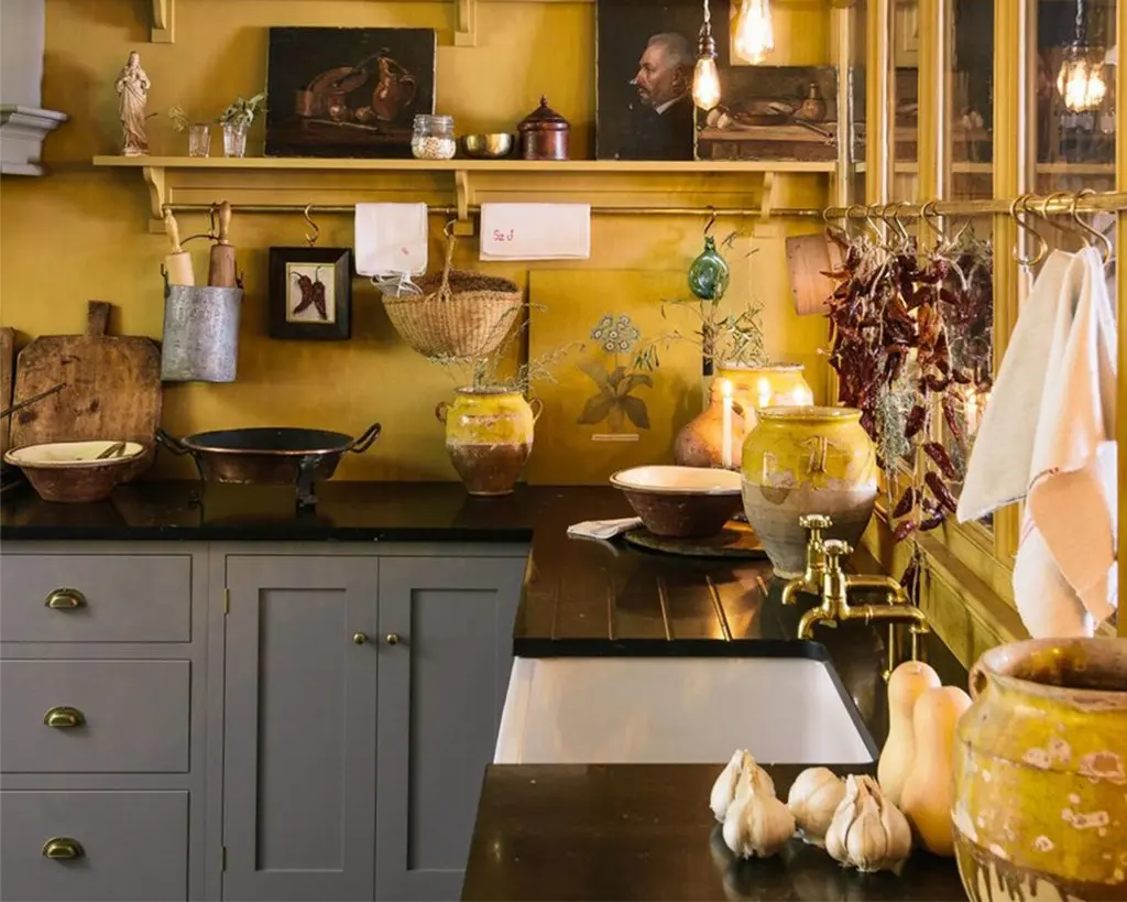 Unexpected Color Pairings That Actually Work Quite Well - Content 2