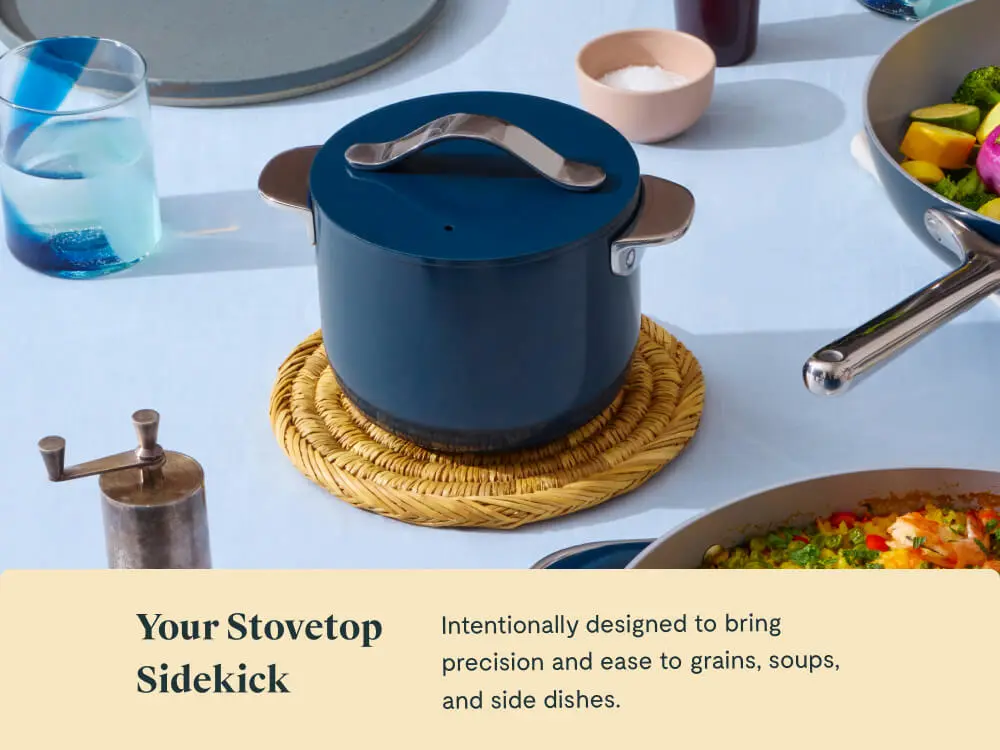 Ceramic Petite Cooker - Navy - Tablescape Lifestyle