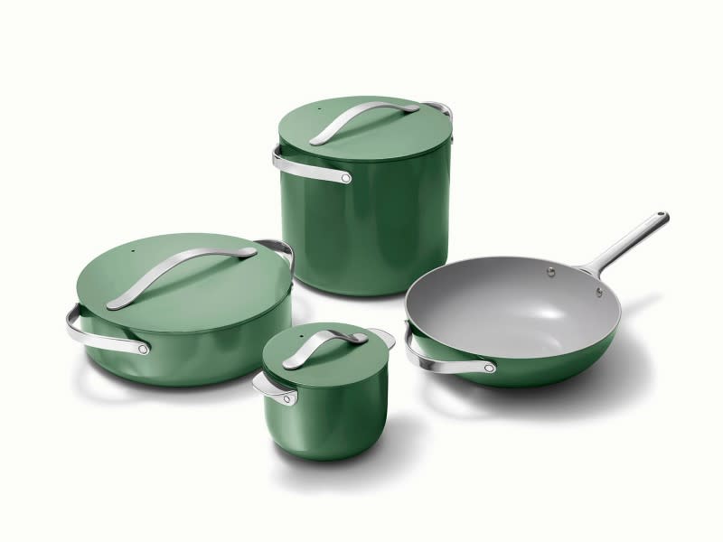 https://images.ctfassets.net/vitsw3itv0qj/KScHd301YrJdkKzGTmoNB/102ce4ab3792a72004b1d002b0853036/Ceramic_Cookware__Set_-_Sage_-_Hero.jpg?q=75