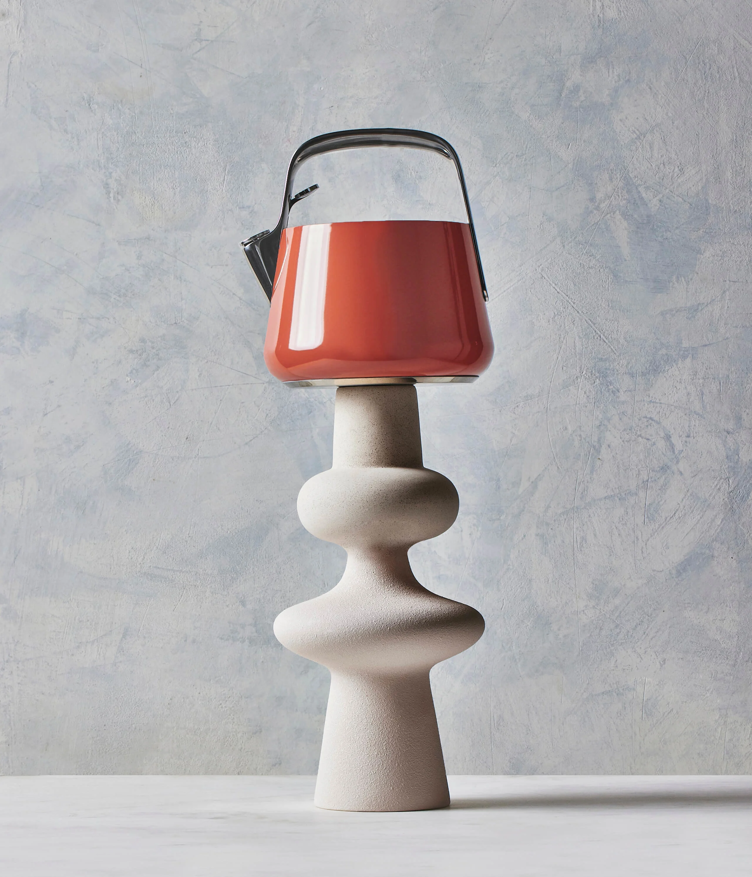 Tea Kettle - Perracotta - On Platform