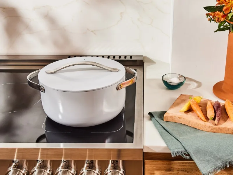 Dutch Oven - Gray - Lifestyle