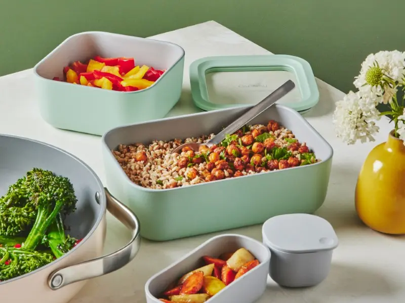 Medium Container - Mist - Lifestyle