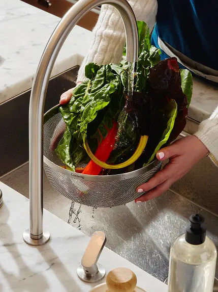 Medium Stainless Steel Strainer