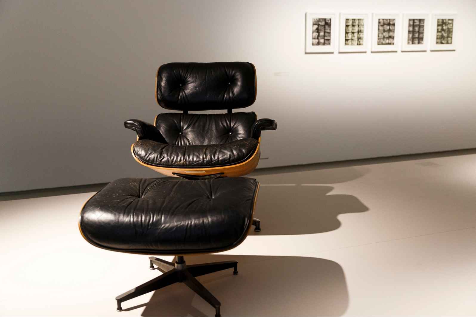 Designklassiker und Vintage Möbel auf Ricardo
