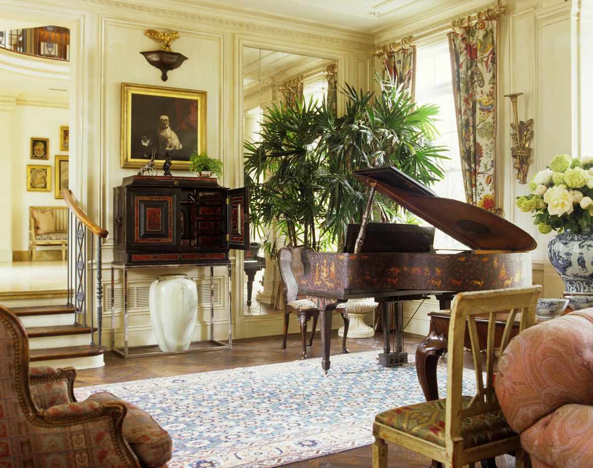 Meubles anciens et décoration antique en Suisse sur Ricardo