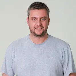 Jose Ignacio Solari	Chief Creative Officer	Puerto Chile