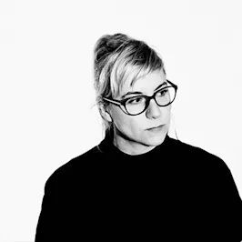 Jenny Glover	Chief Creative Officer	Zulu Alpha Kilo