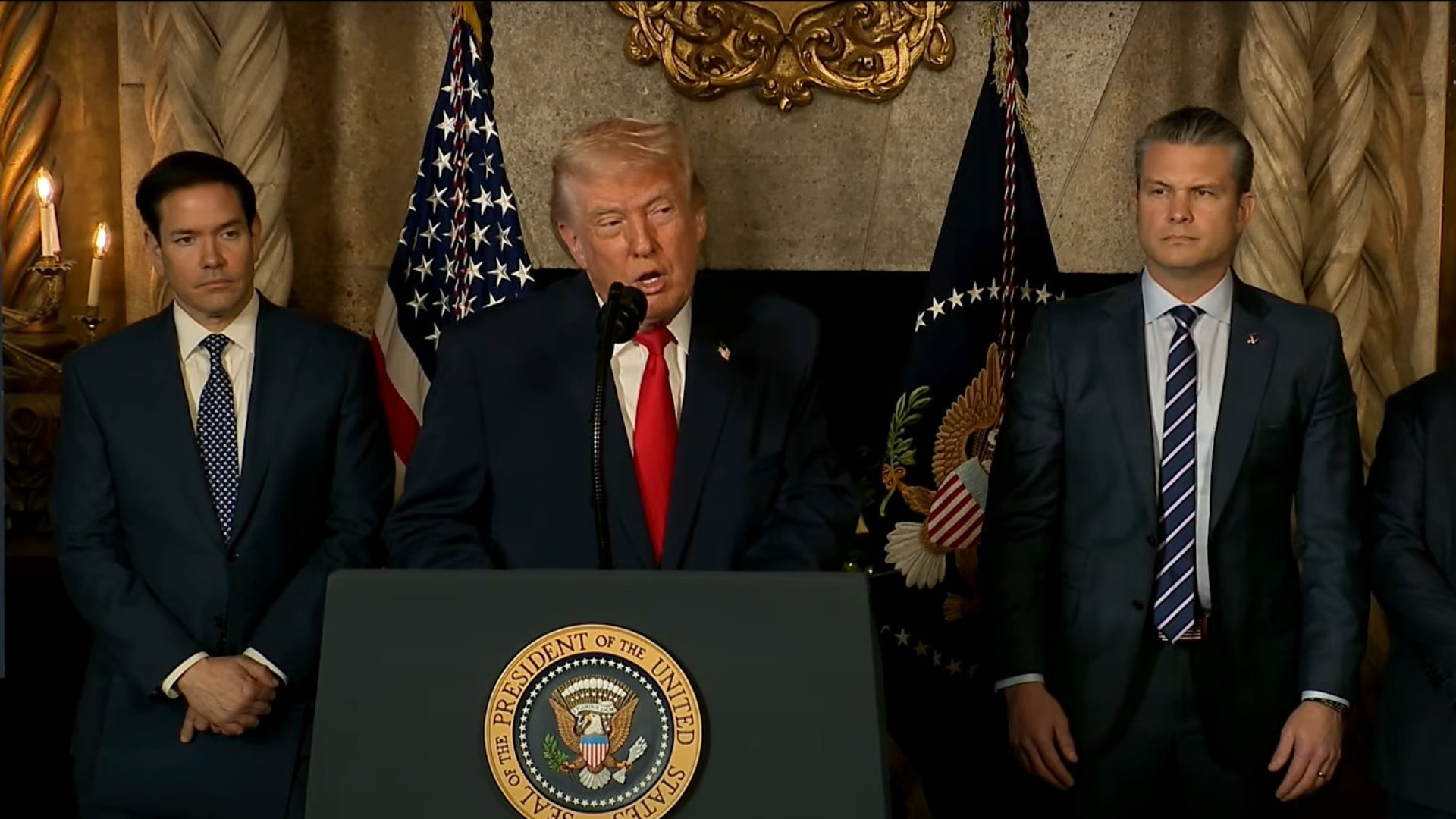 "Maduro Sería Inteligente si Deja el Poder" y "Petro es Alborotador", Dice Trump Previo Navidad.