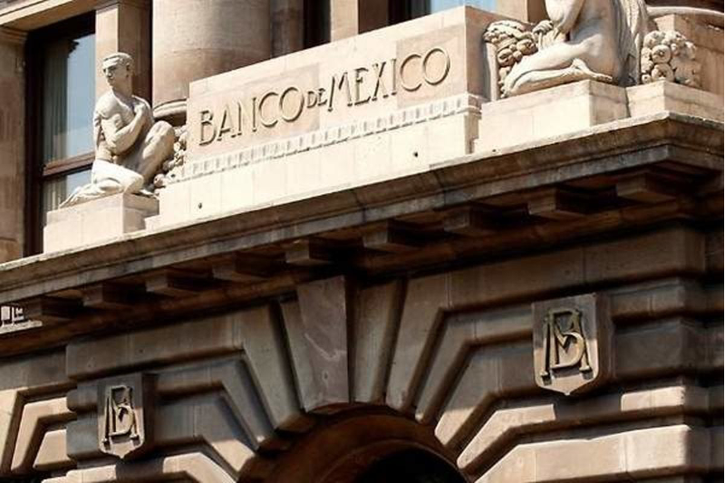 Según Banxico la economía mexicana podría crecer en un 5.3% este año