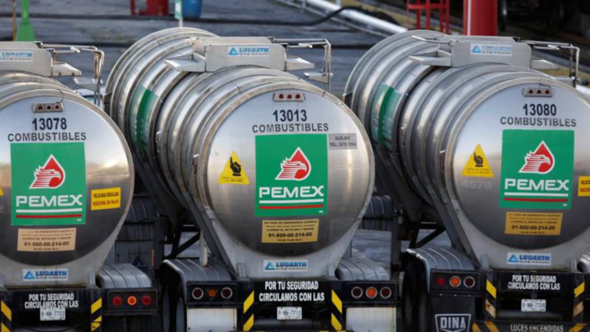 Pemex ‘le gana’ a crisis petrolera en Medio Oriente: Barril de crudo sube a 70 dólares.