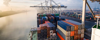 Perspectivas Económicas Globales Julio 2025 – Una Recuperación Frágil en Medio de Tensión Comercial
