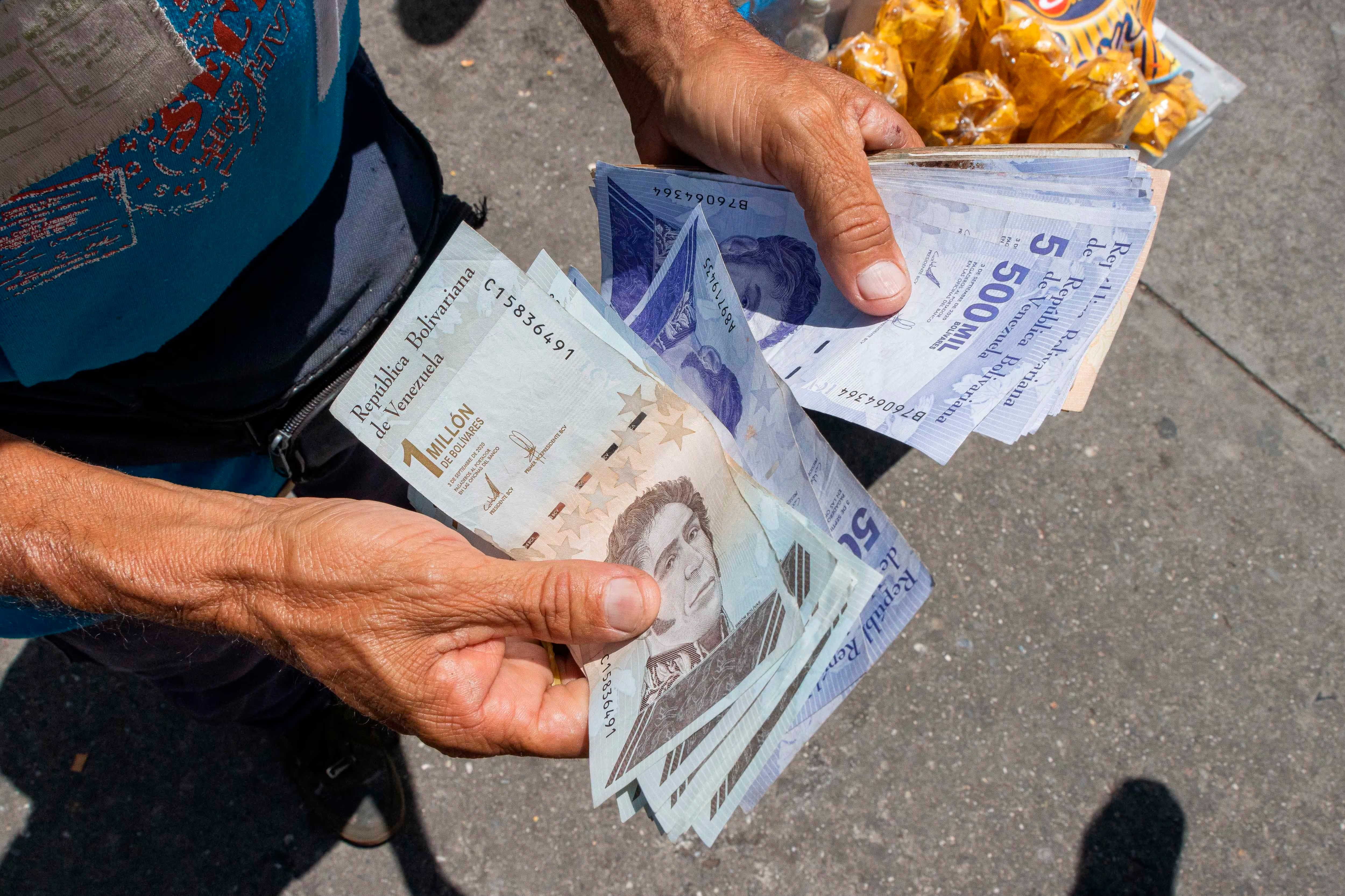 Inflación en Venezuela se dispara a 475% en 2025, la más alta del mundo.