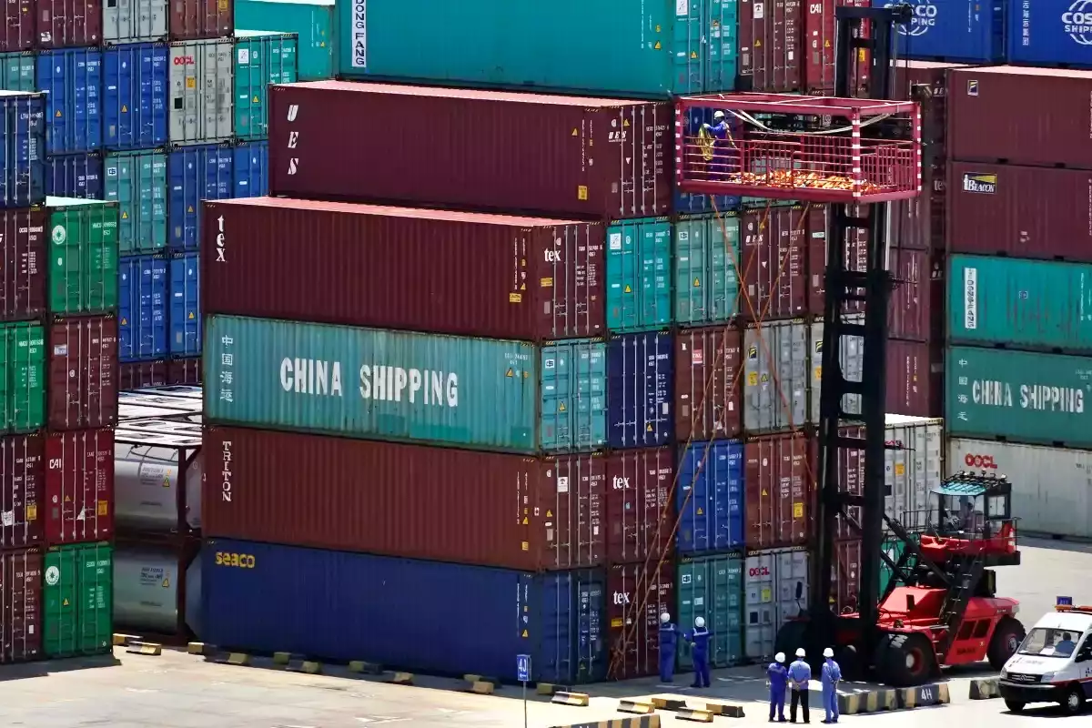 Los aranceles impuestos por México a China y otros países sin TLC entran en vigor.