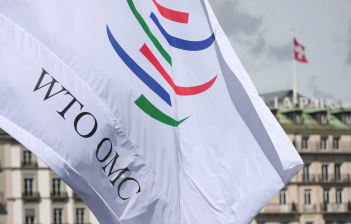 La OMC estima un débil crecimiento del comercio en el 2024.