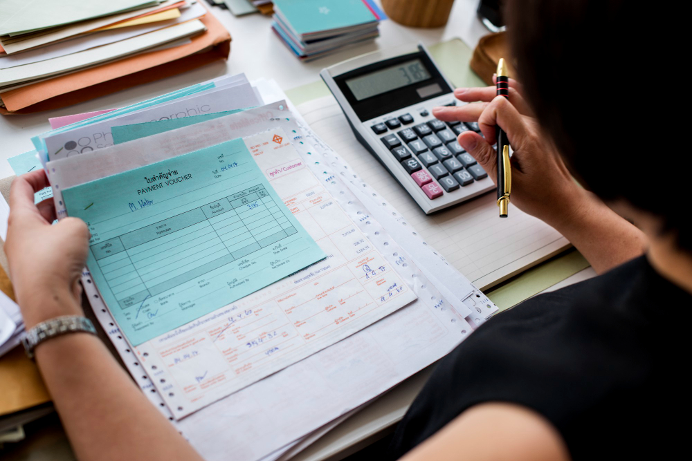 Criterio No Vinculativo 44/ISR/NV: La Nueva Regla de Oro para la Deducción de Servicios en 2025