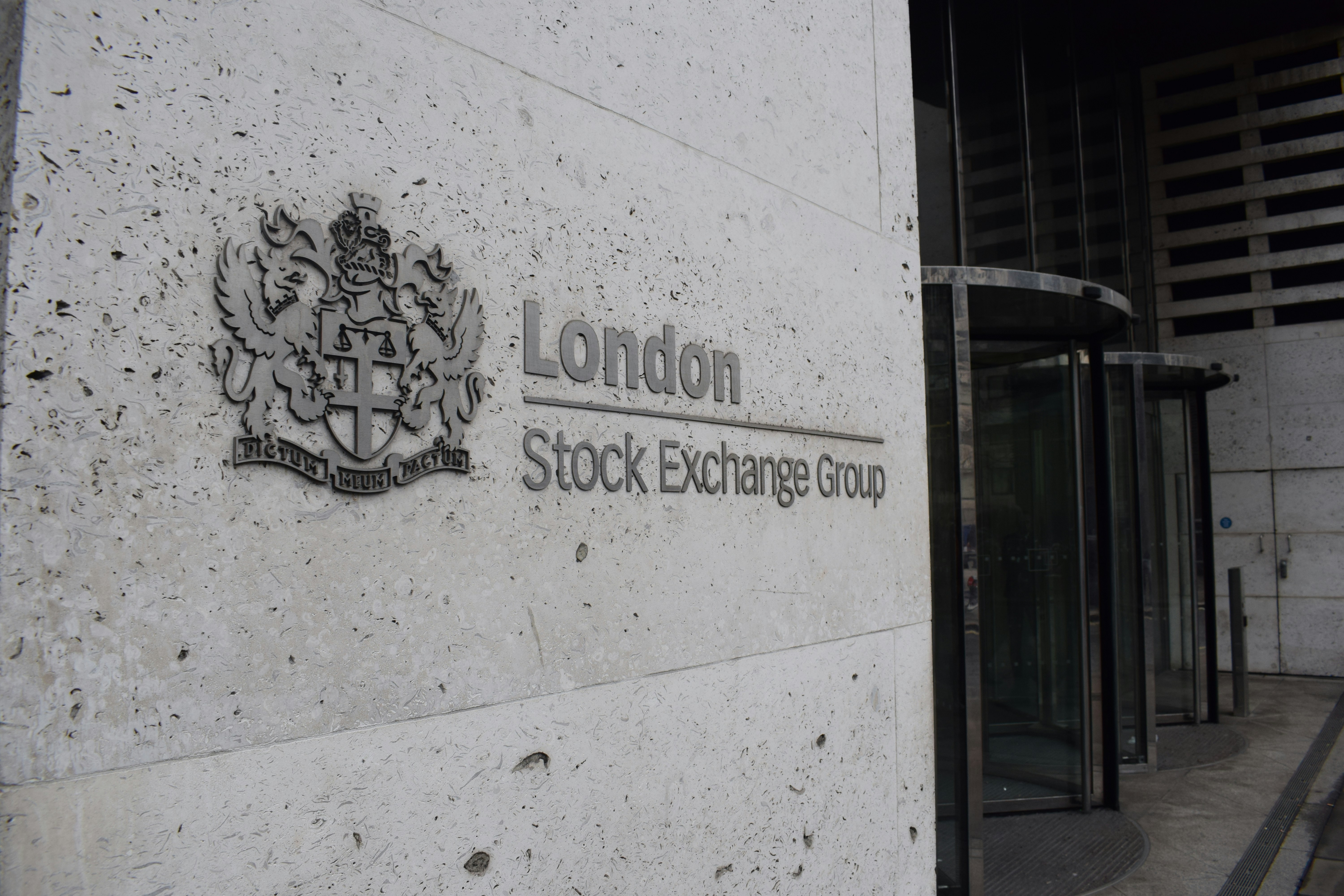 FTSE 100 opens steady as mixed UK economic data paint a divergent picture