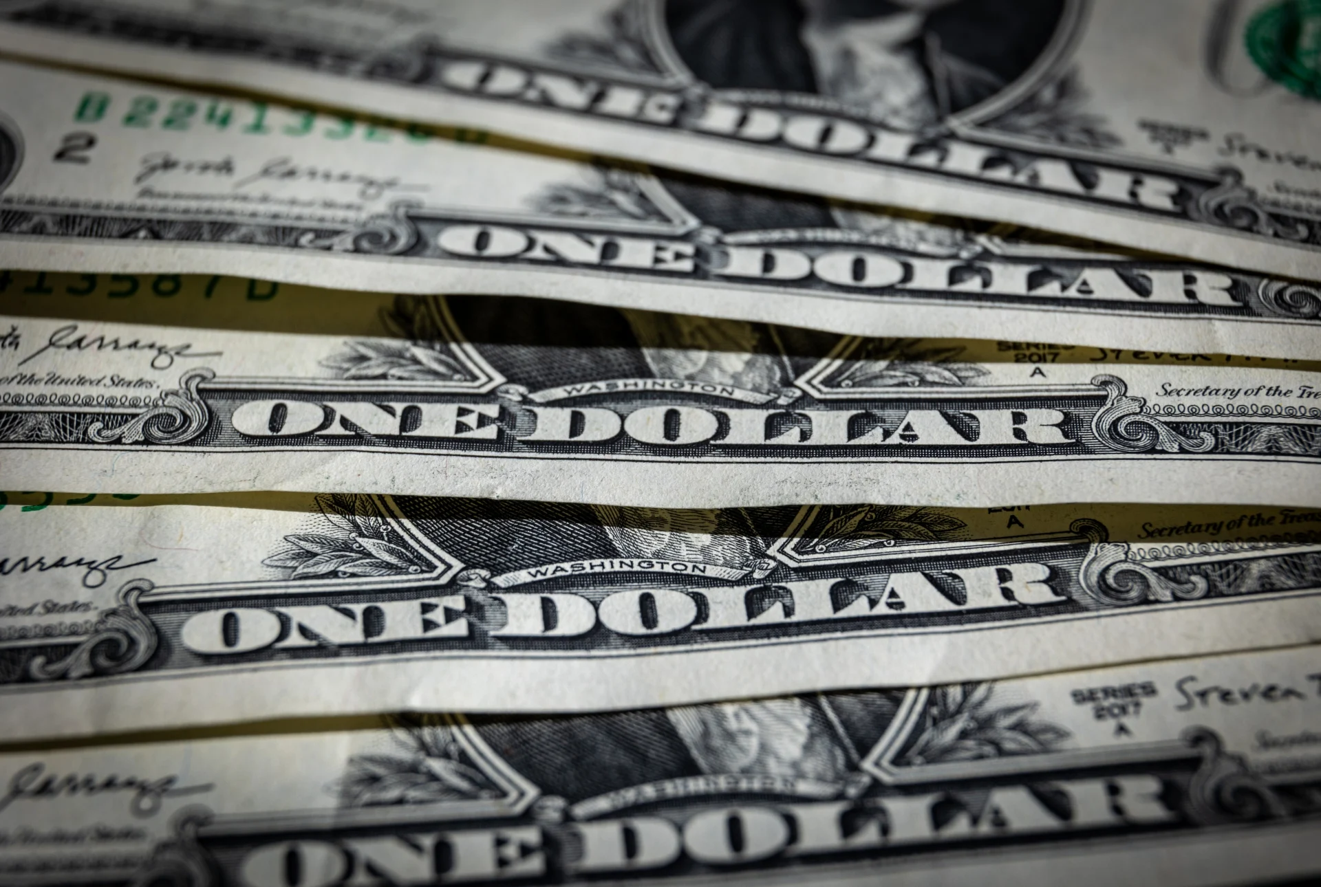 US dollar continues to drop ahead of Jackson Hole Hero