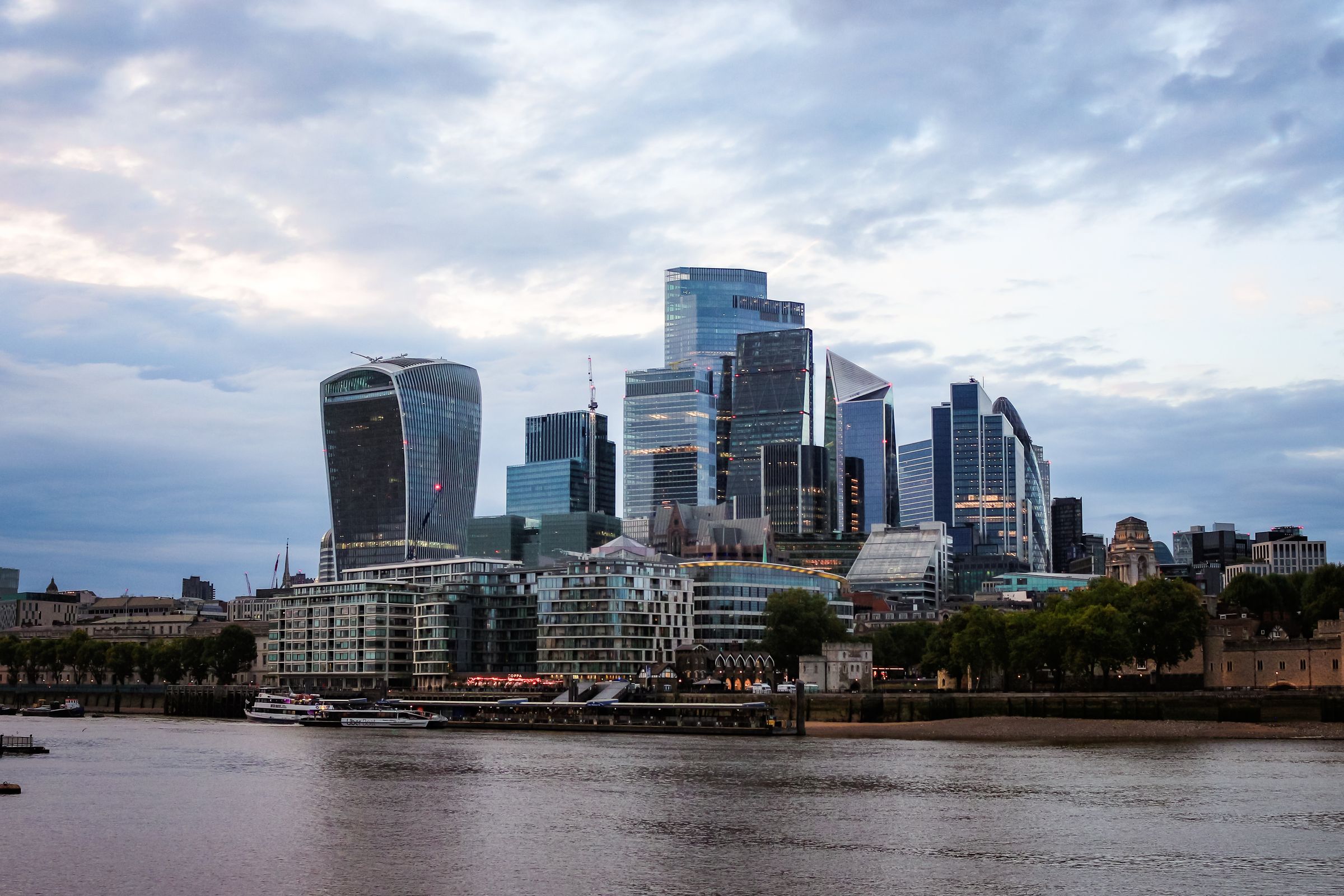 FTSE 100 opens higher as easing oil prices lift market sentiment