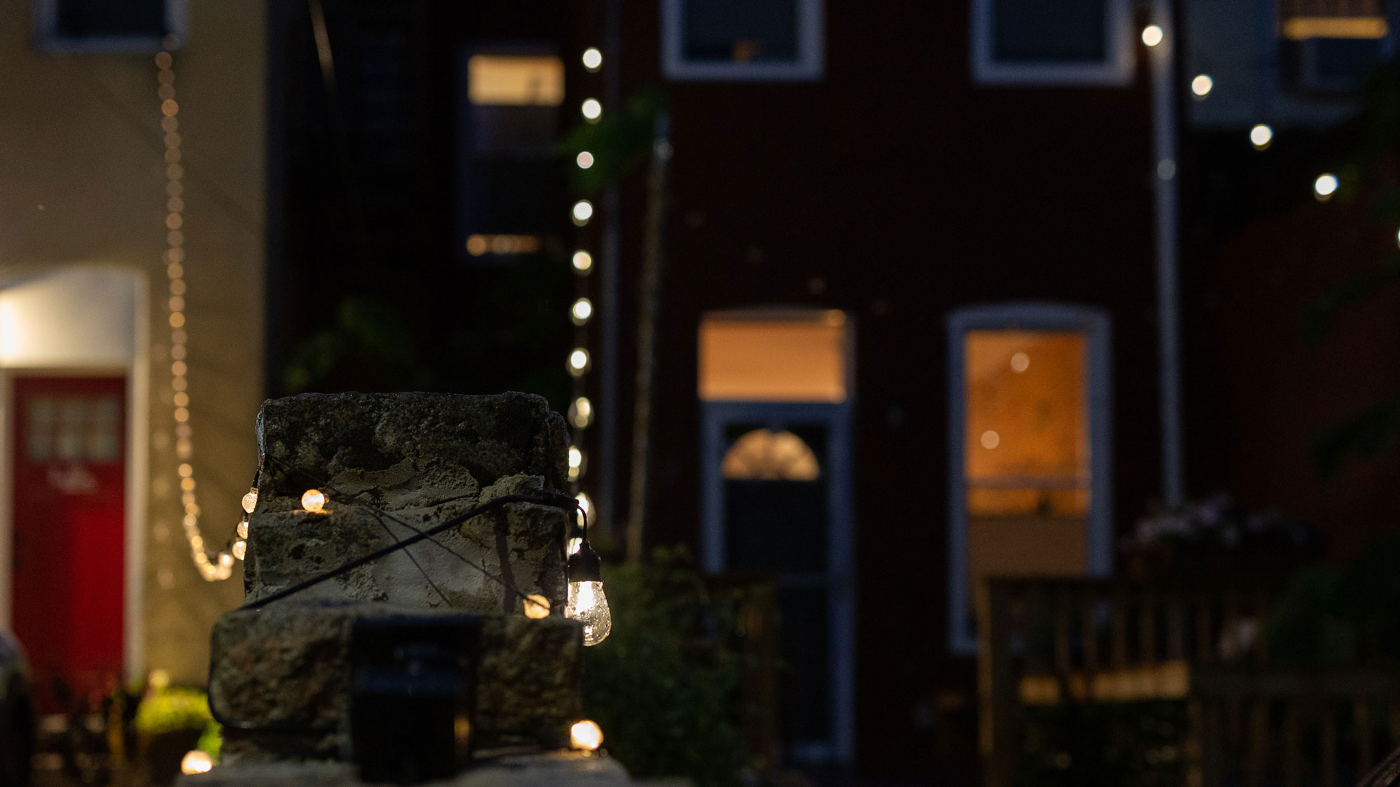 NDC organized a neighbor-to-neighbor round table to share strategies for installing string lights in neighborhood spaces.