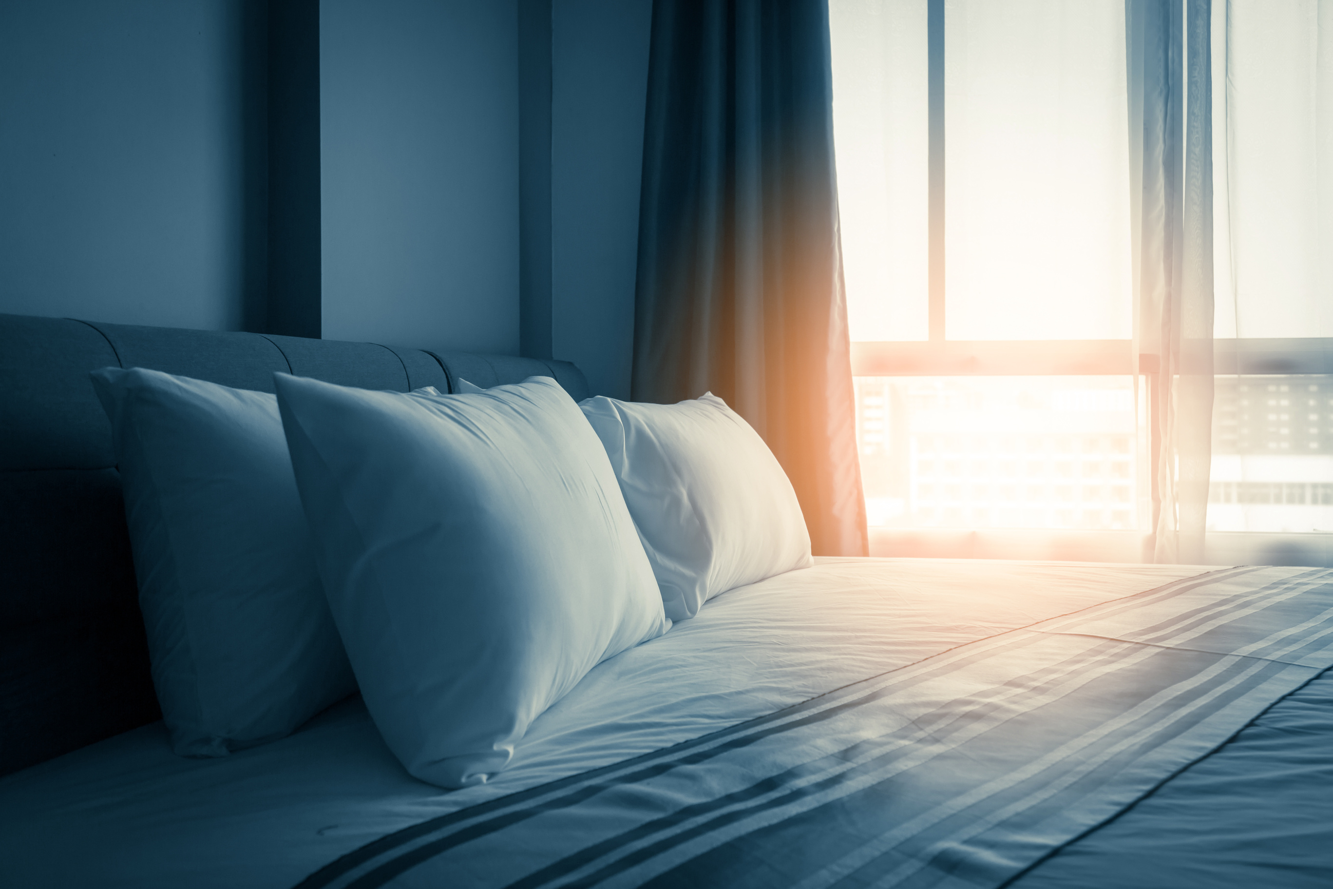 Hotel bedsheets: The truth about how clean they really are - The Manual