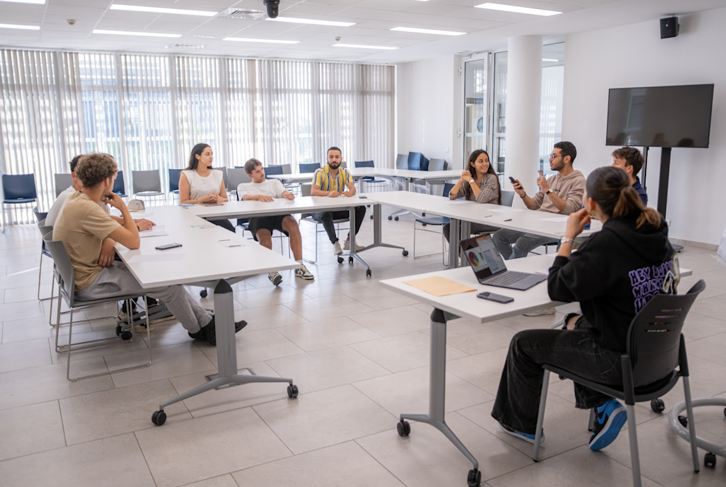 salle-cours-etudiants-campus-rabat