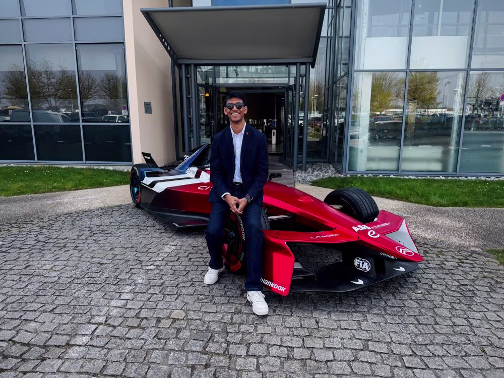 Pravin Agarwal: “At ESSEC, Some of the Best Opportunities Started with a Conversation”