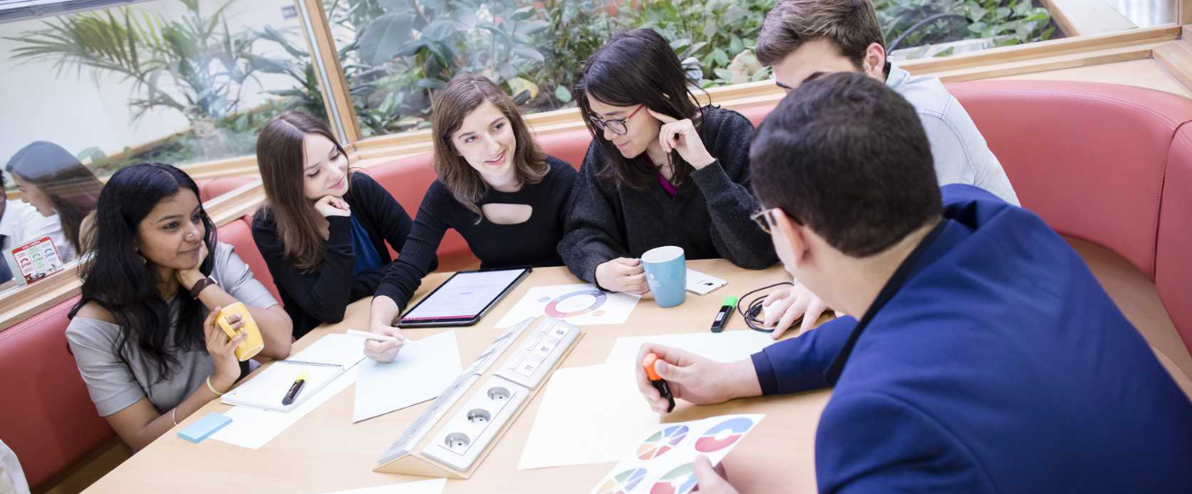 groupe étudiants essec