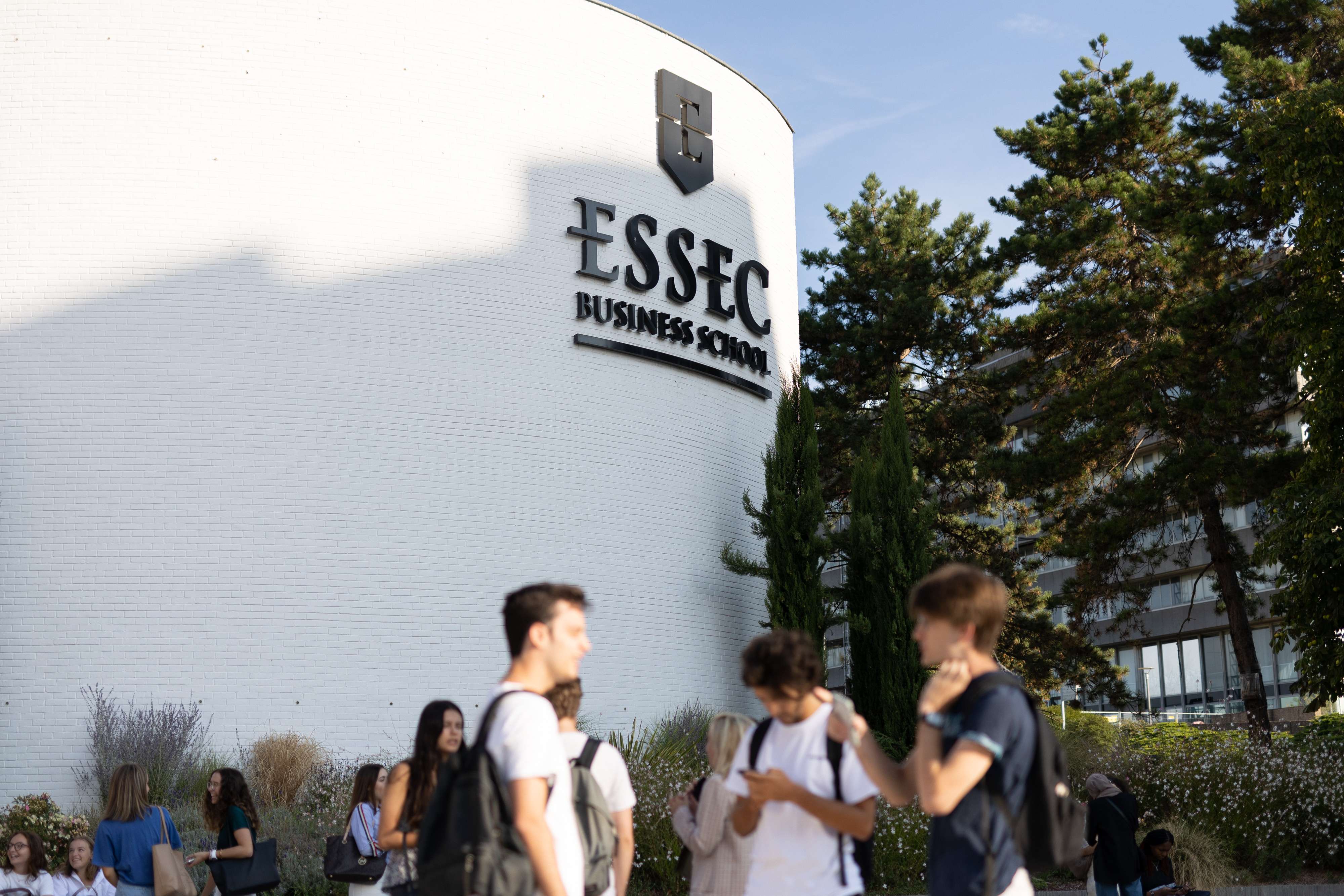 intake-campus-cergy-essec