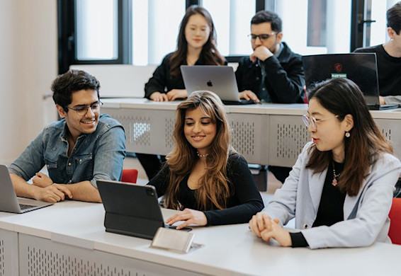 l-essec-lance-sa-filiere-master-in-management--mim--intensive-d-un-an----veritable-catalyseur-vers-le-marche-du-travail