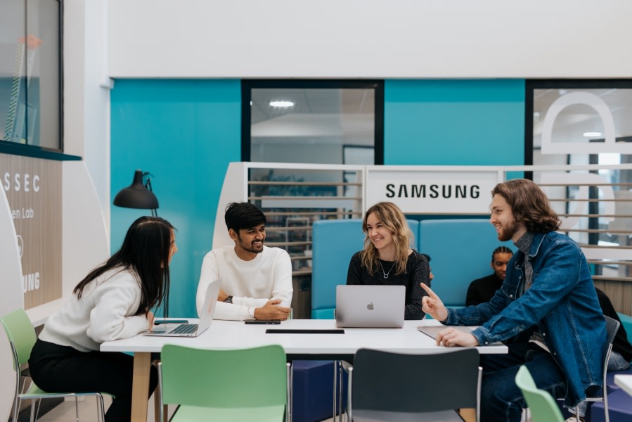 ESSEC-Lifestyle 393 1