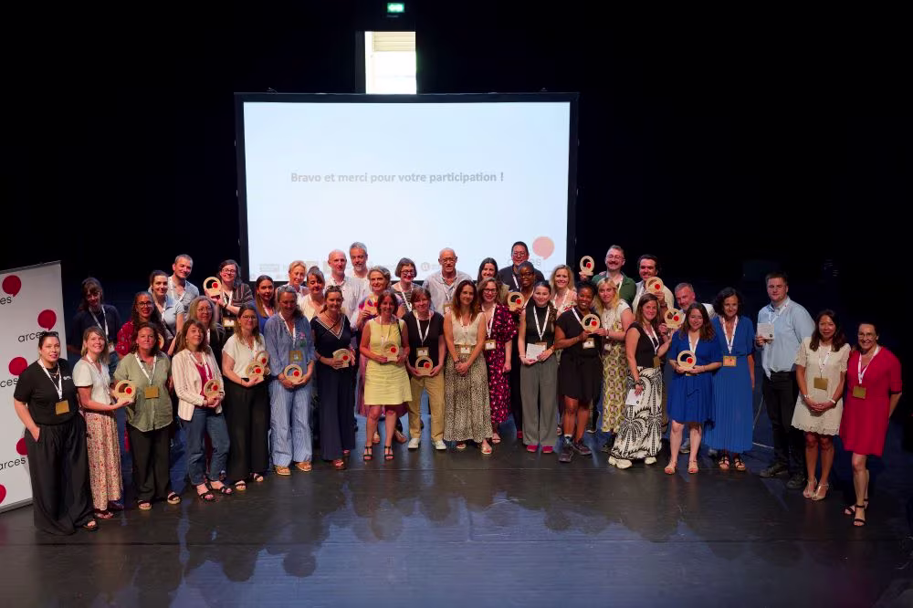 L’ESSEC remporte le 1er Prix ARCES 2026 pour son rapport annuel digital