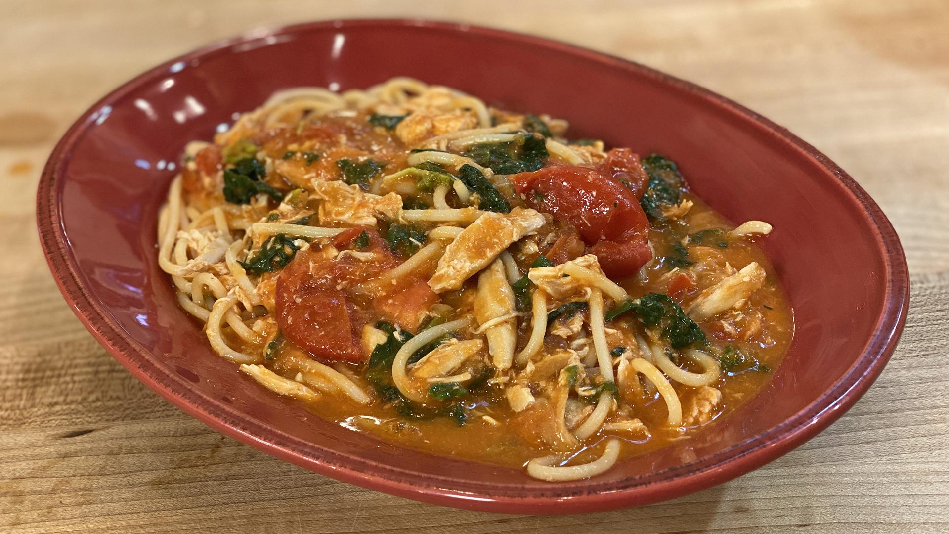 Easy Florentine Pasta with Italian Tuna or Pulled Chicken |...