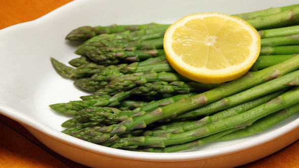 Steamed Asparagus Tips