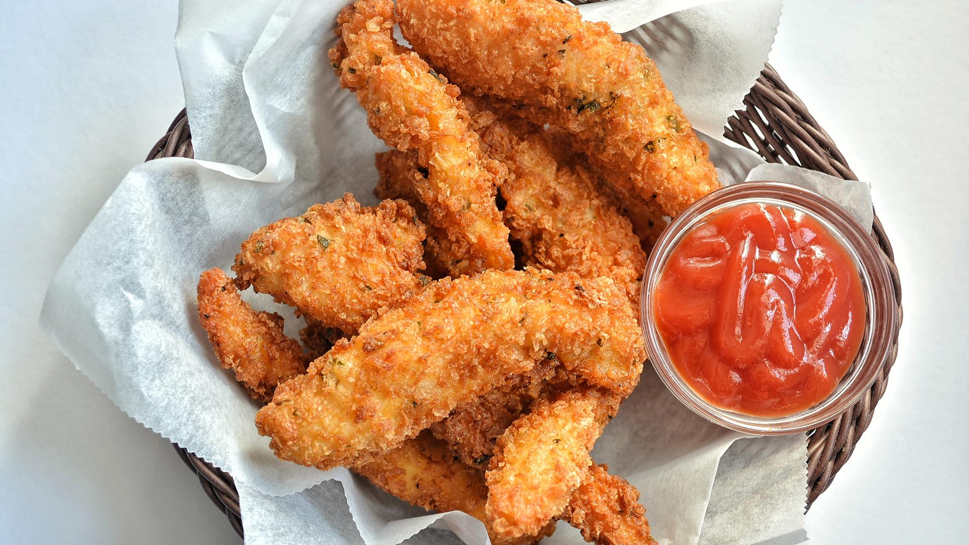 Crunchy Cornmeal Fried Chicken Rachael Ray Recipe Rachael Ray