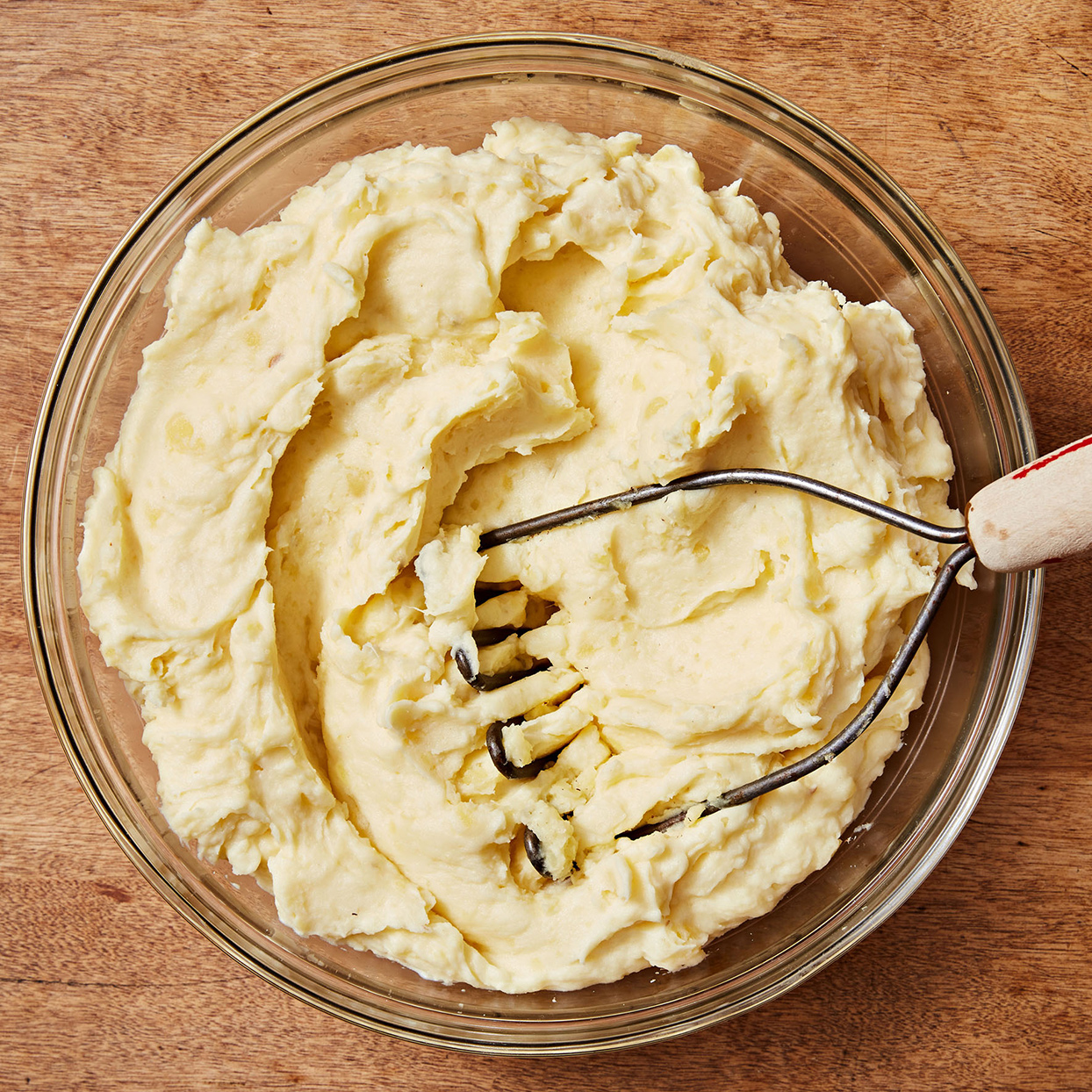 Rachael Ray's Garlicky Mashed Potatoes & Parsnips