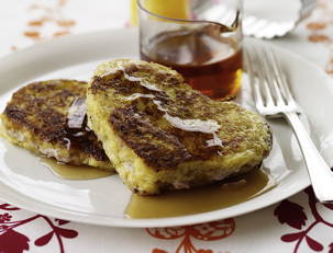 Creamy, Fruity Stuffed French Toast Hearts